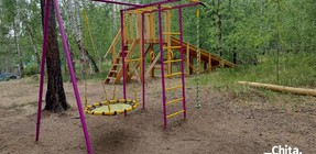 Детская площадка (июнь 2025).