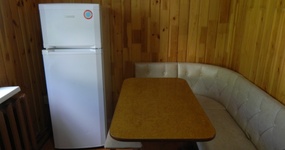 Корпус 1 кухонная зона: холодильник, кухонный уголок (июнь 2022).