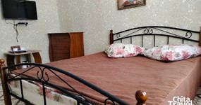 2х спальная кровать, ТВ плазма, прикроватные тумбочки, комод, эл.чайник (май 2025).