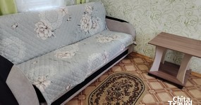 Дом №3 комната - 2-х спальный диван, односпальная кровать, столик, телевизор (июнь 2025).