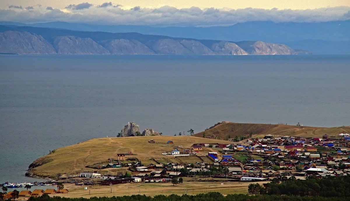 Посёлок Хужир на Байкале